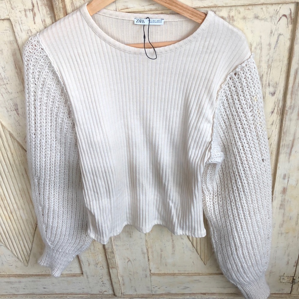 Puff sleeve sweater